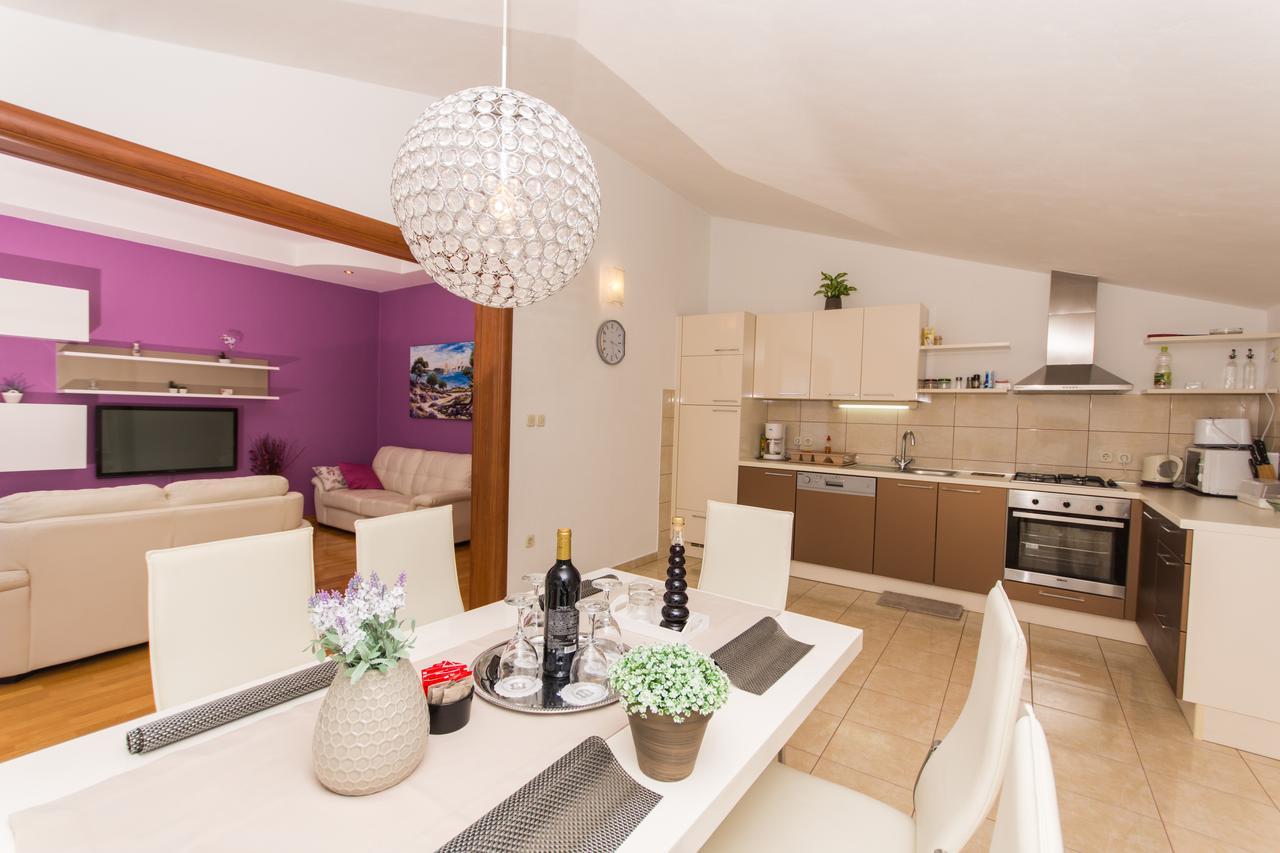 טרוגיר Apartments Barba מראה חיצוני תמונה
